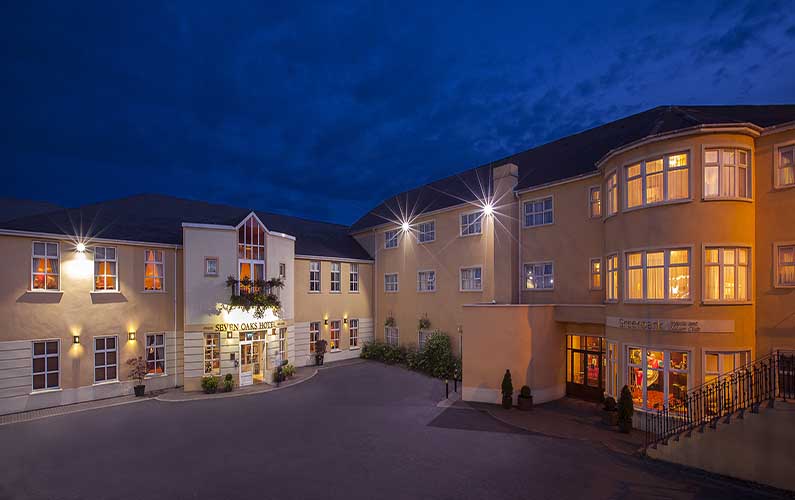 seven-oaks-hotel